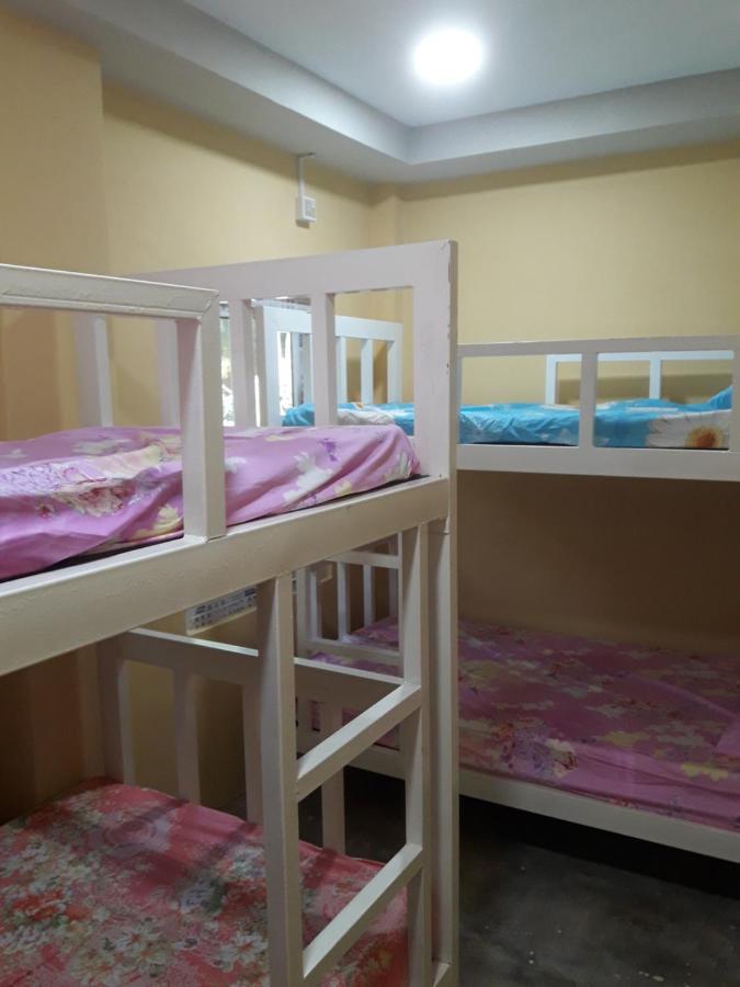 My Family Hostel Nyaung-U Buitenkant foto
