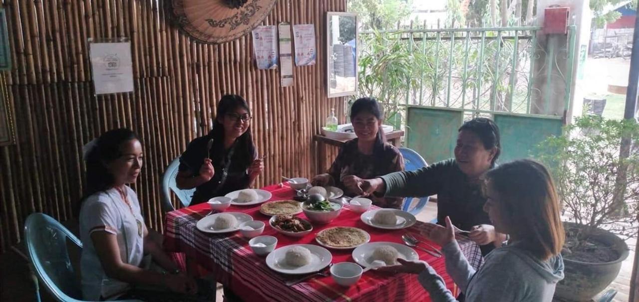 My Family Hostel Nyaung-U Buitenkant foto